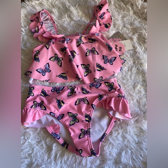 Freestyle Revolution Other - Girls size 6 Freestyle revolution Bikini SPF 50